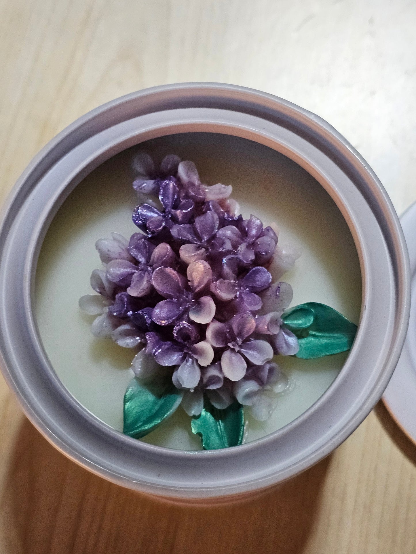 WICKLESS Lavender and Vanilla Tins 8 oz